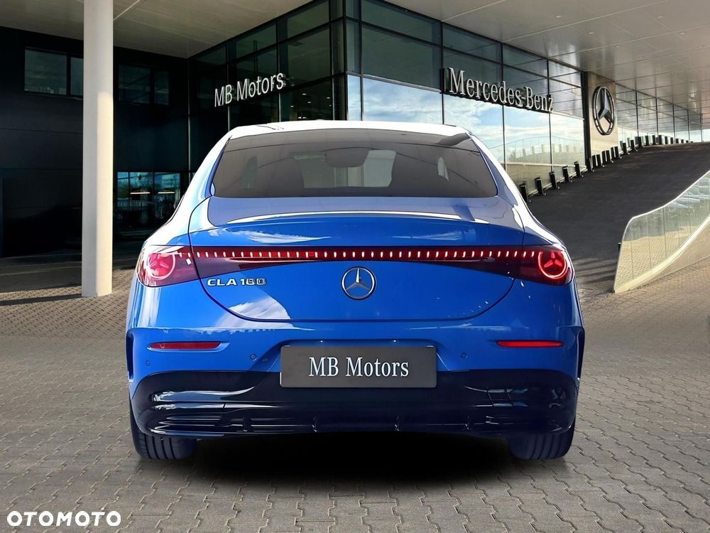 Mercedes-Benz CLA - 9