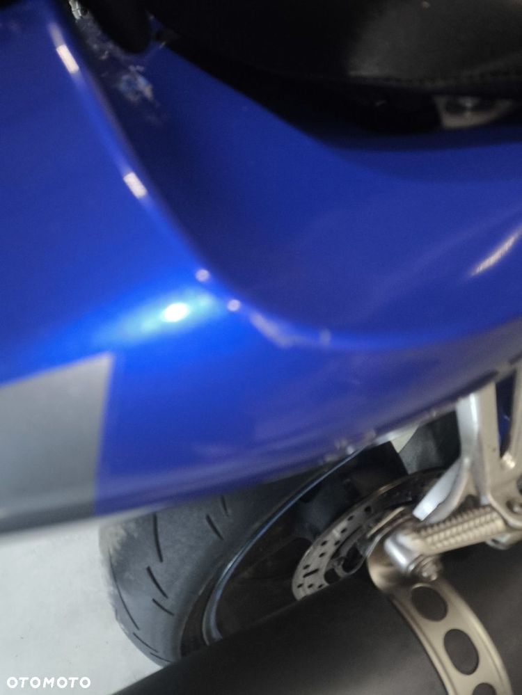 Yamaha R1 RN04 ogon zadupek - 6