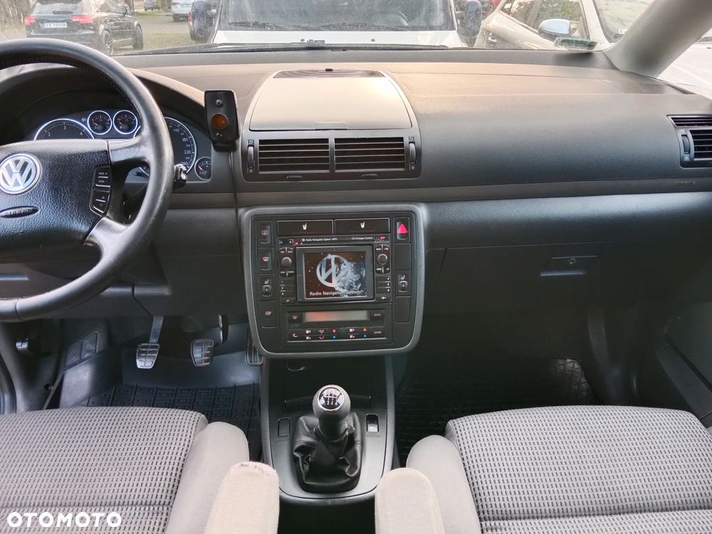 Volkswagen Sharan 1.9 TDI Trendline - 12