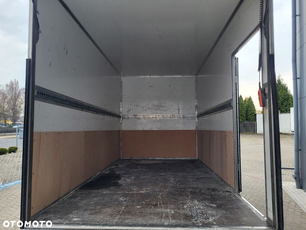 Iveco 35S18 Kontener 9 palet + Winda 750Kg - 12