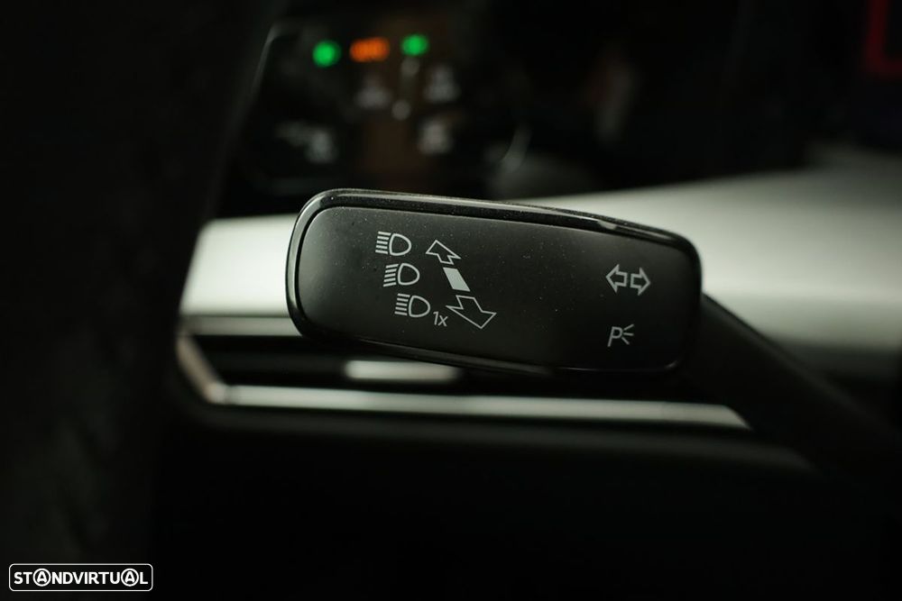 VW Golf 1.5 TSI e-Hybrid Life DSG - 16