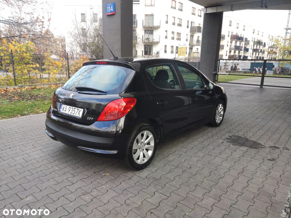 Peugeot 207 1.4 HDi Trendy - 4
