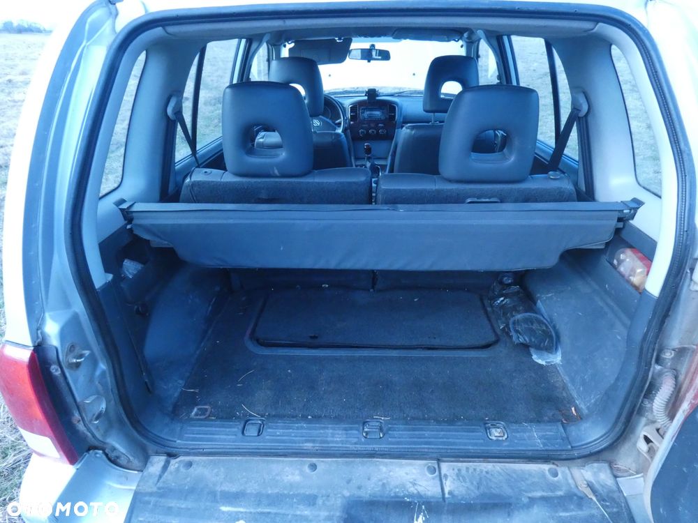 Suzuki Grand Vitara 2.0 Special Edition - 9