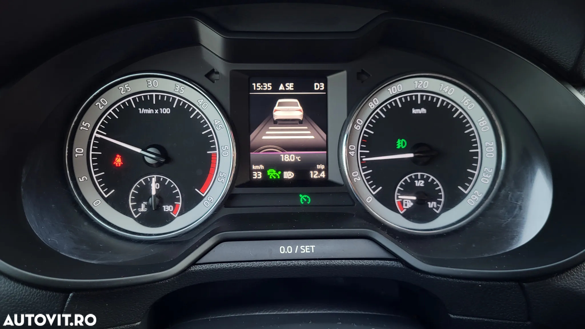 Skoda Octavia Combi 2.0 TDI (Green tec) DSG Style - 27