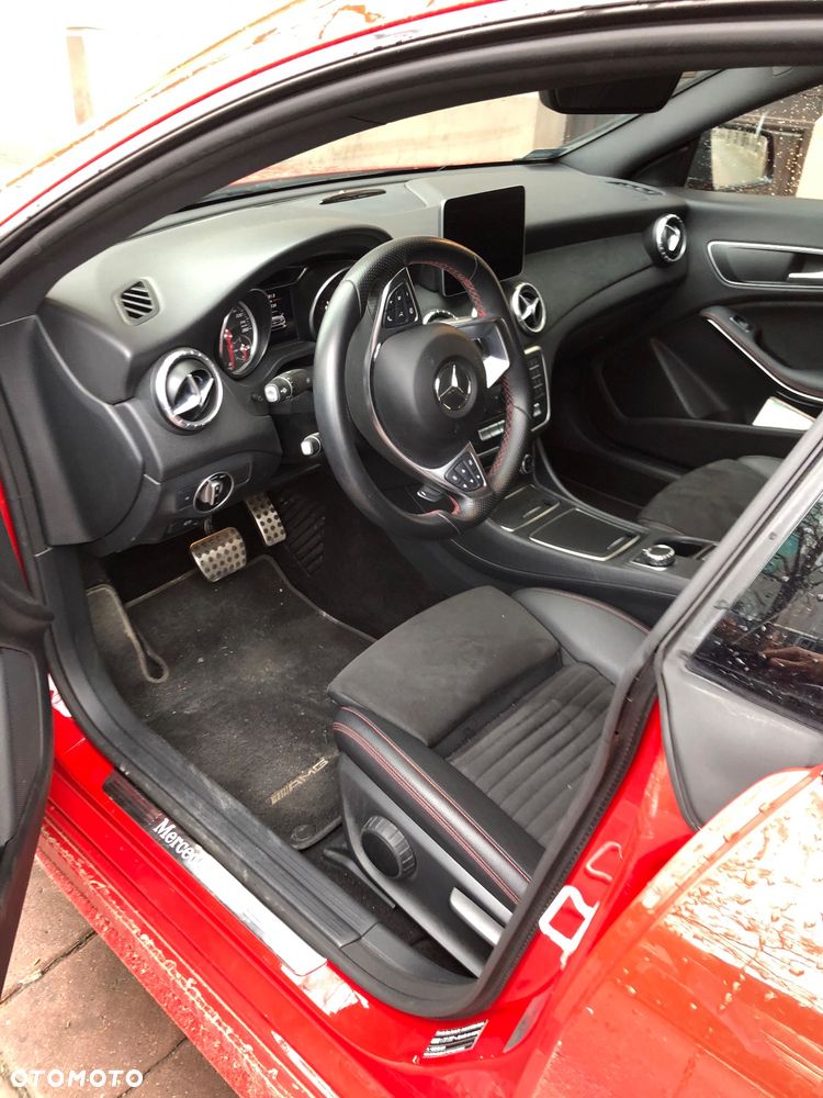 Mercedes-Benz CLA - 9