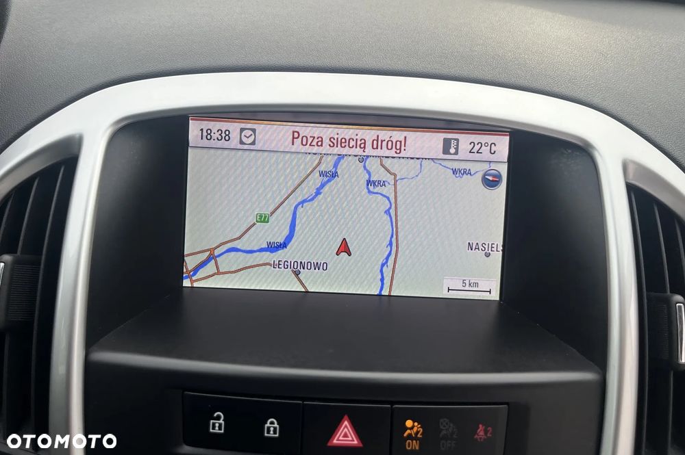 Opel Astra 1.6 T Cosmo - 18
