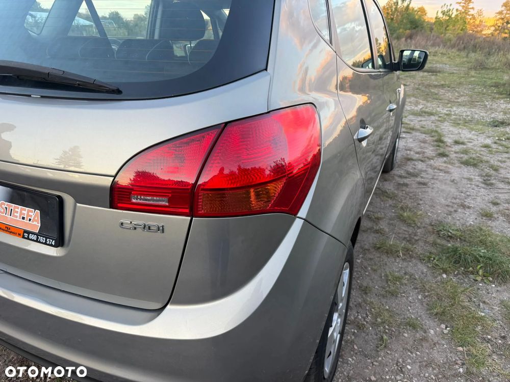 Kia Venga 1.6 CRDi 128 Edition 7 - 15
