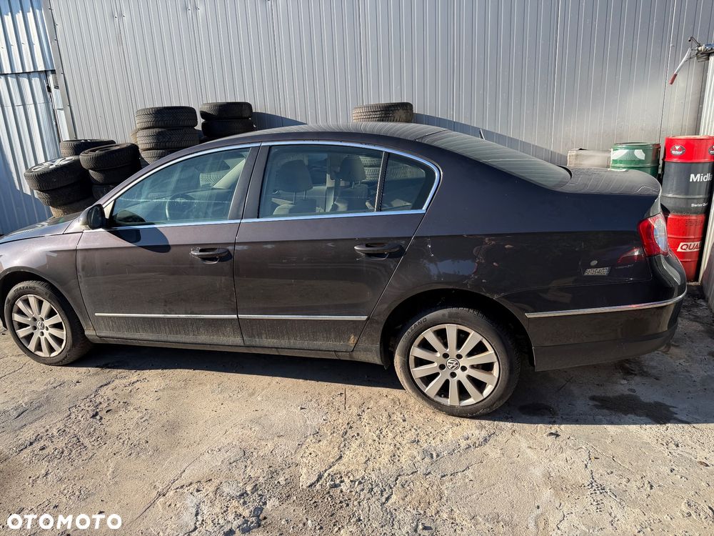 Volkswagen Passat 1.4 TSI Comfortline - 3