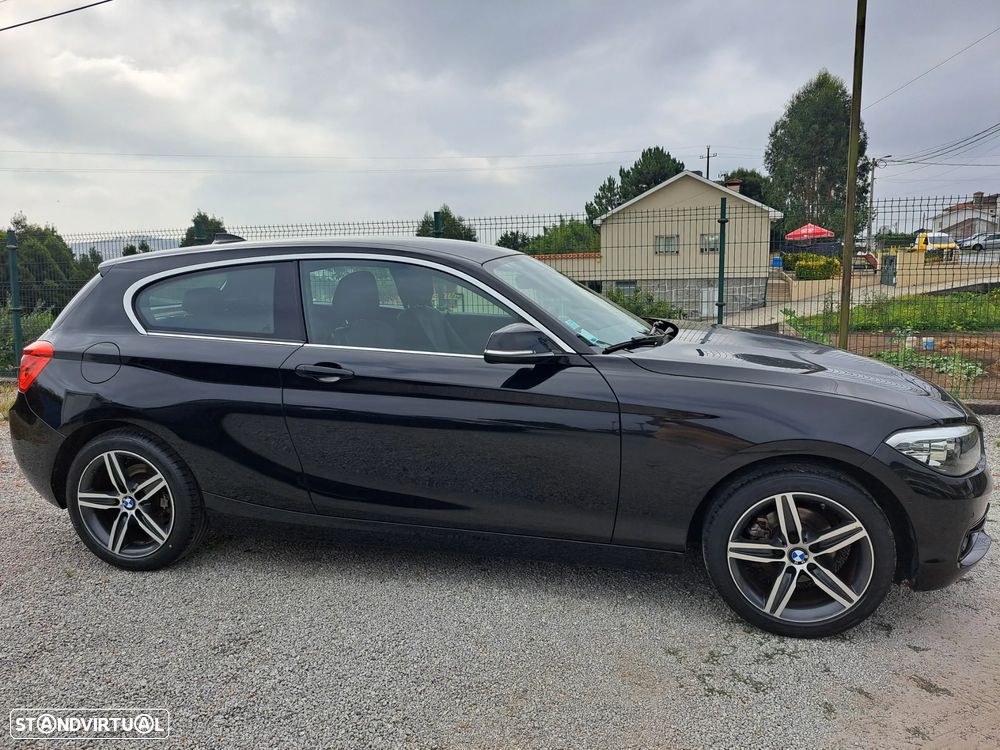 BMW 118 d Sport Line - 2