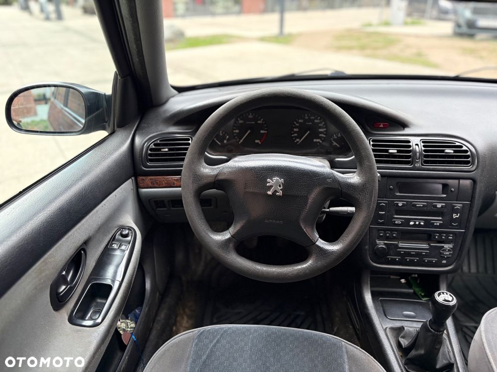 Peugeot 406 2.0 HDI STDT Familiale - 14