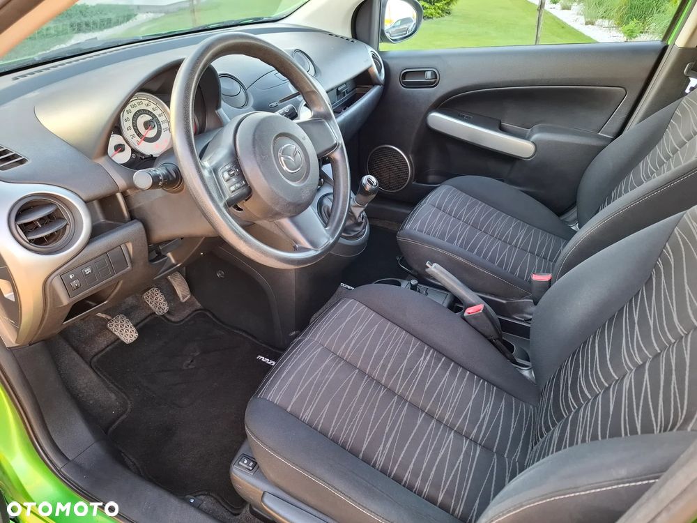 Mazda 2 1.3 Exclusive+ - 35
