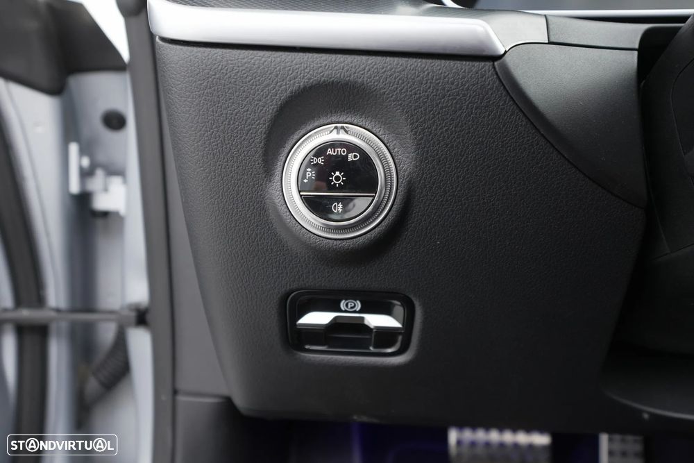 Mercedes-Benz CLE 220 d Cabrio - 29