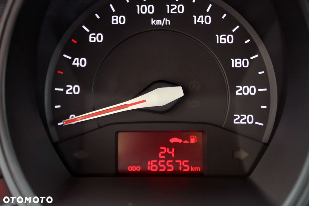 Kia Rio 1.2 ISG Dream Team Edition - 14