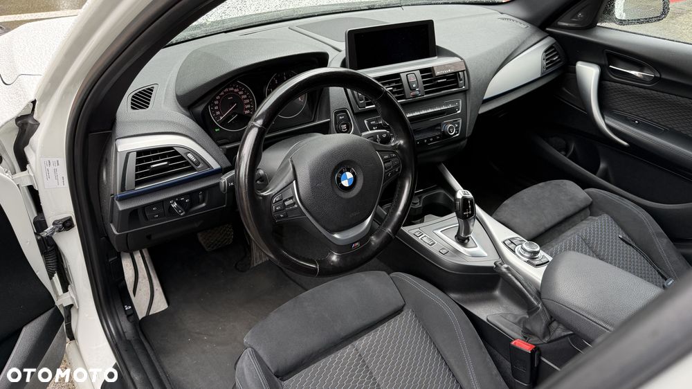 BMW Seria 1 120d - 23