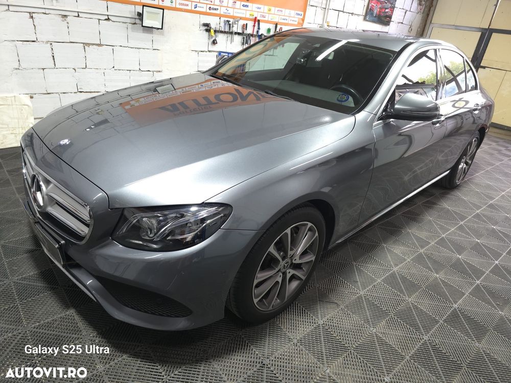 Mercedes-Benz E 220 d Aut. - 4