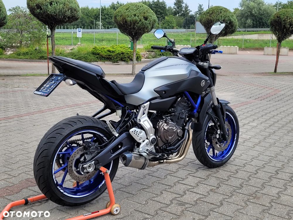 Yamaha MT - 5