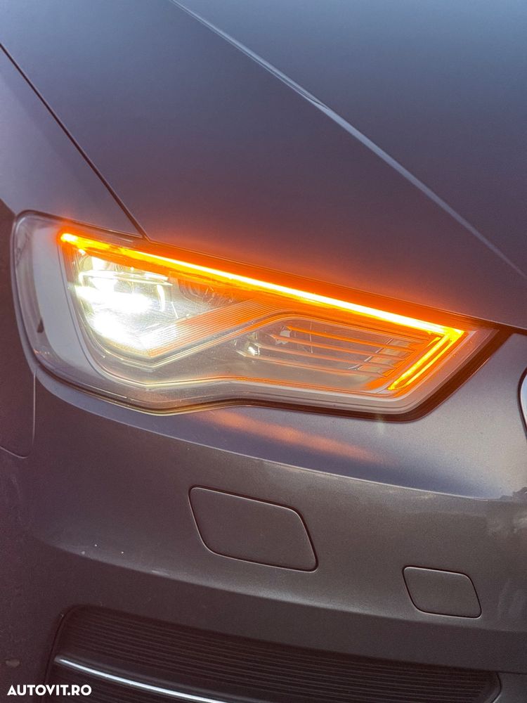 Audi A3 2.0 TDI Sportback (clean diesel) S tronic S line Sportpaket - 9