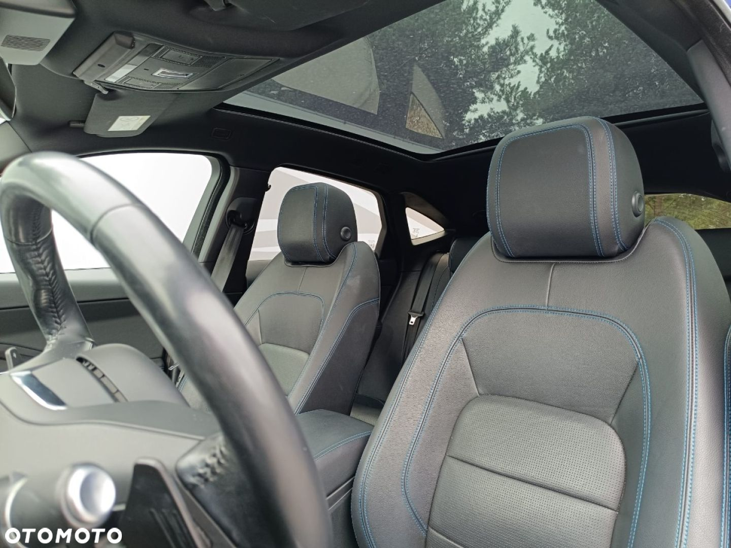 Jaguar E-Pace - 5