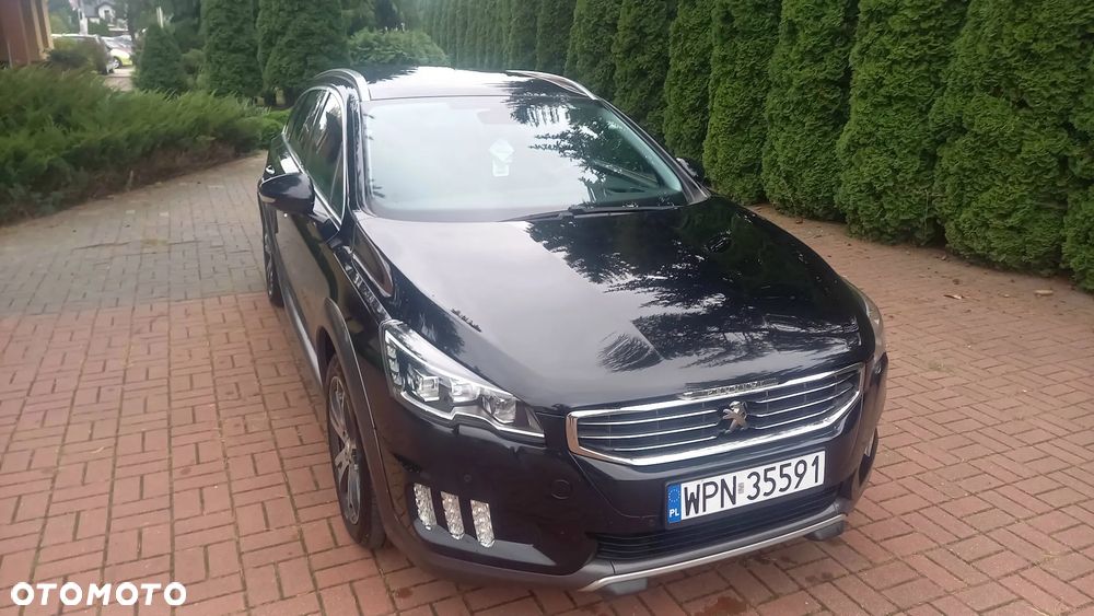Peugeot 508 RXH Hybrid4 - 9