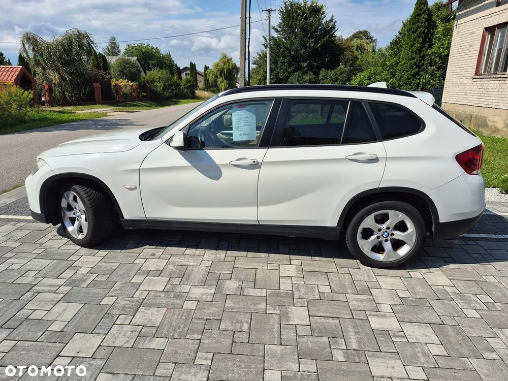BMW X1 sDrive18d - 11