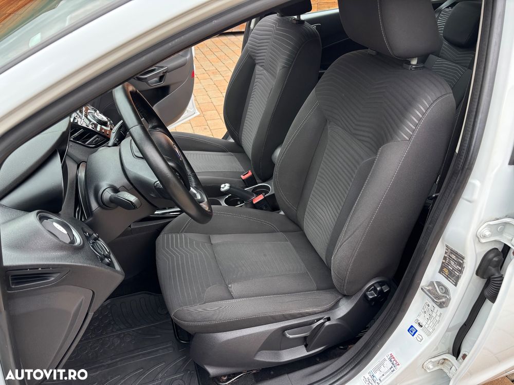 Ford Fiesta 1.6 TDCi DPF Titanium - 14