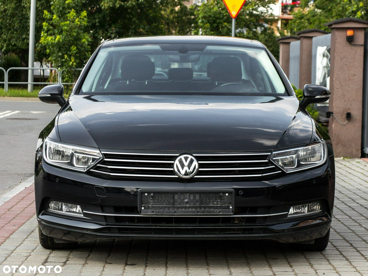 Volkswagen Passat 2.0 TDI BMT Highline DSG - 2