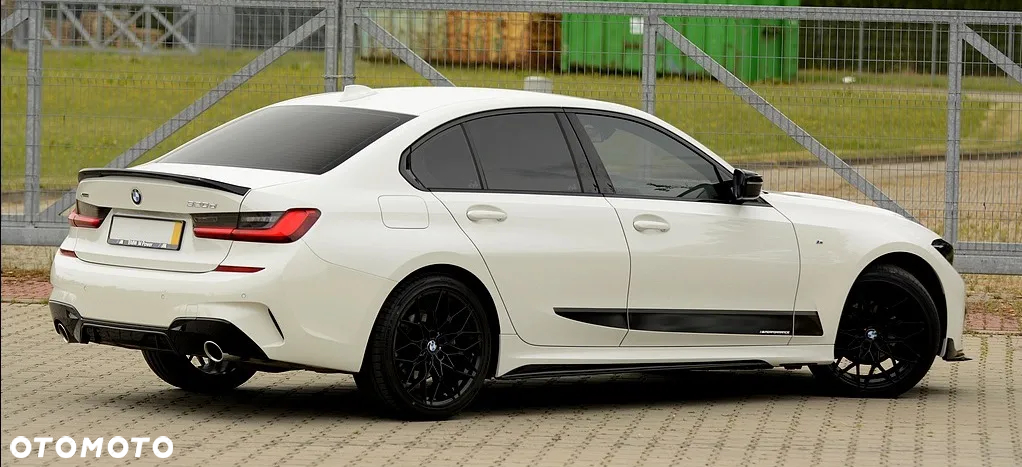 BMW Seria 3 320d xDrive M Sport sport - 14
