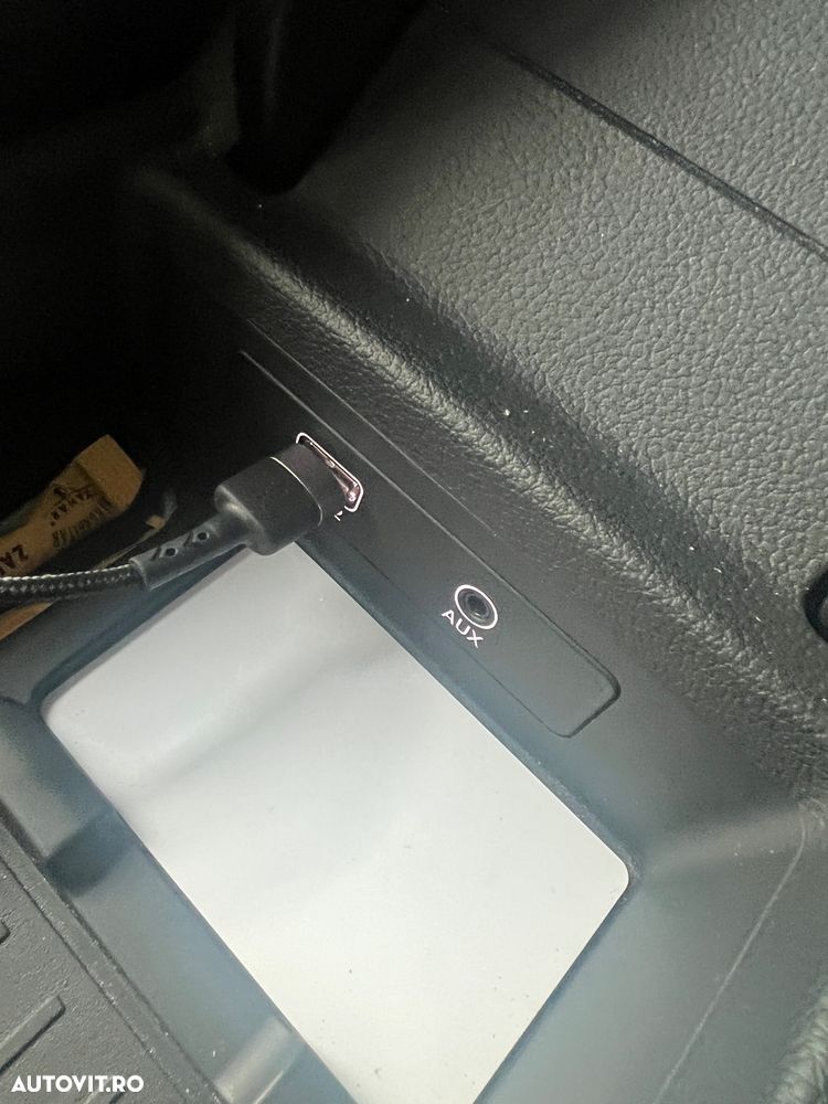 Audi A4 2.0 TDI S tronic Sport - 35