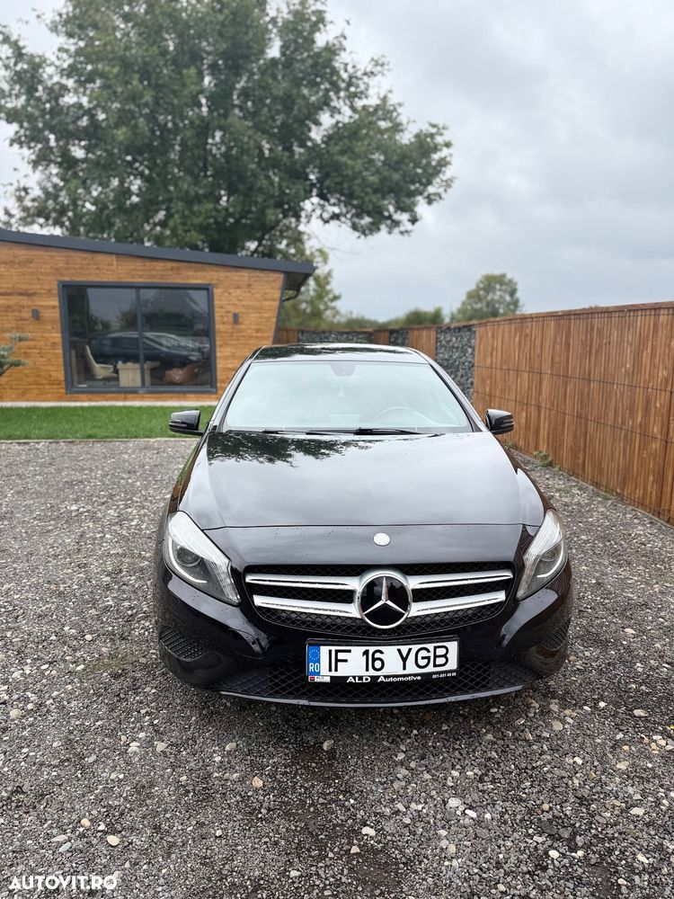 Mercedes-Benz A 180 7G-DCT - 11