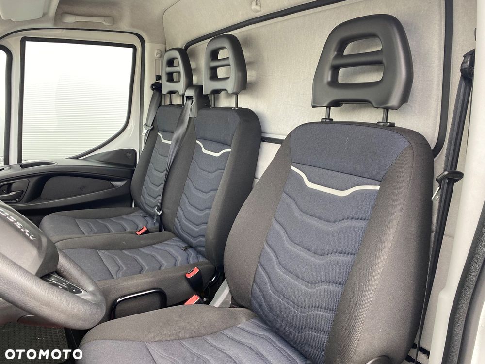 Iveco Daily 35.140 Pojazd Specjalny Pomoc Drogowa - 31