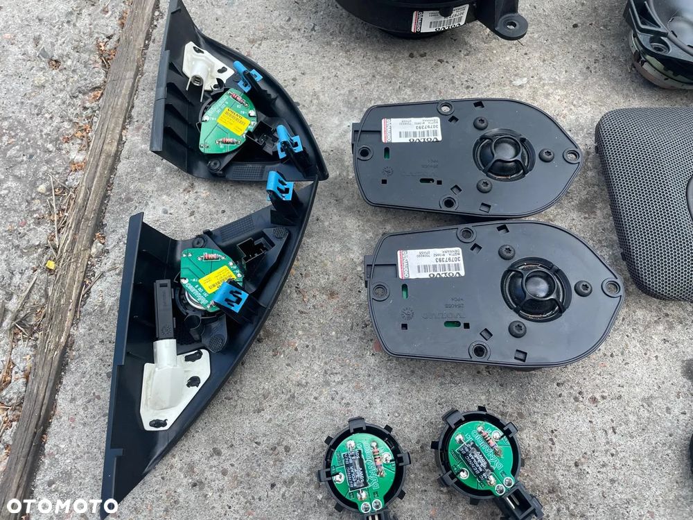 volvo xc70 v70 s80 07- zestaw dynaudio glosniki wzmacniacz komplet - 6