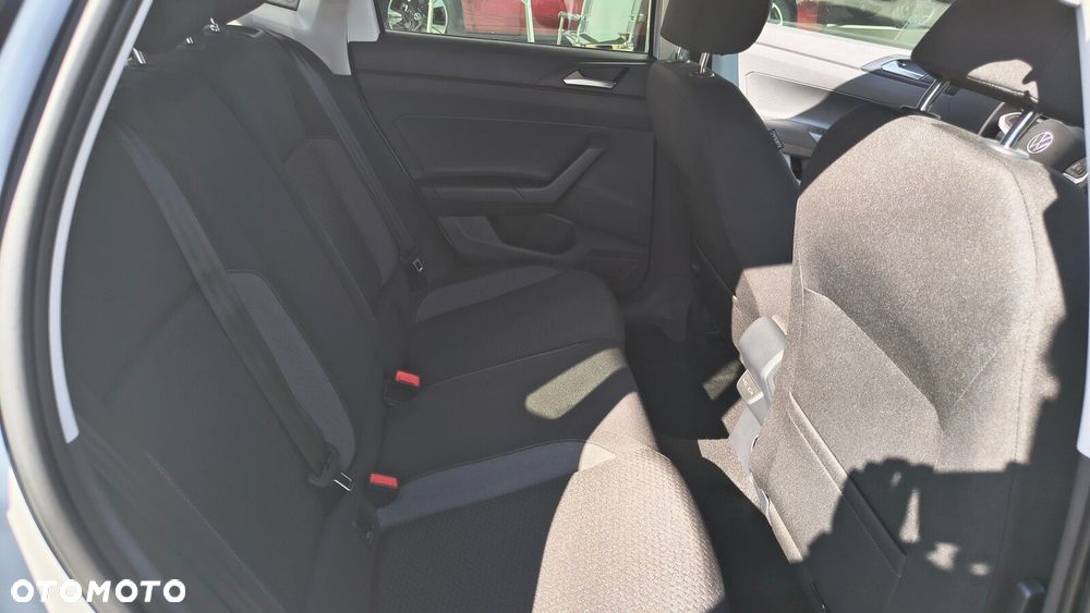 Volkswagen Polo - 21