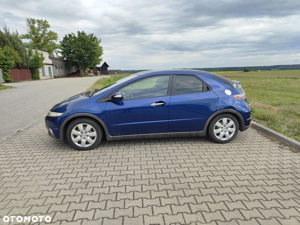 Honda Civic 1.4 i-VTEC - 2
