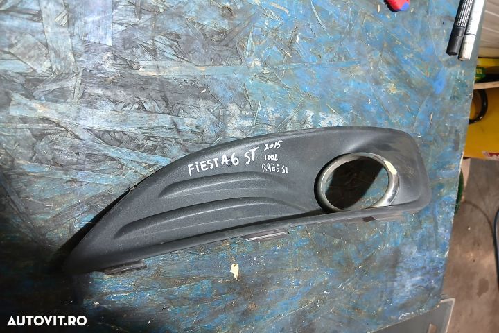 Grila proiector stanga C1BB-15A299-A C1BB-15A299-A Ford Fiesta MK7 [f - 1