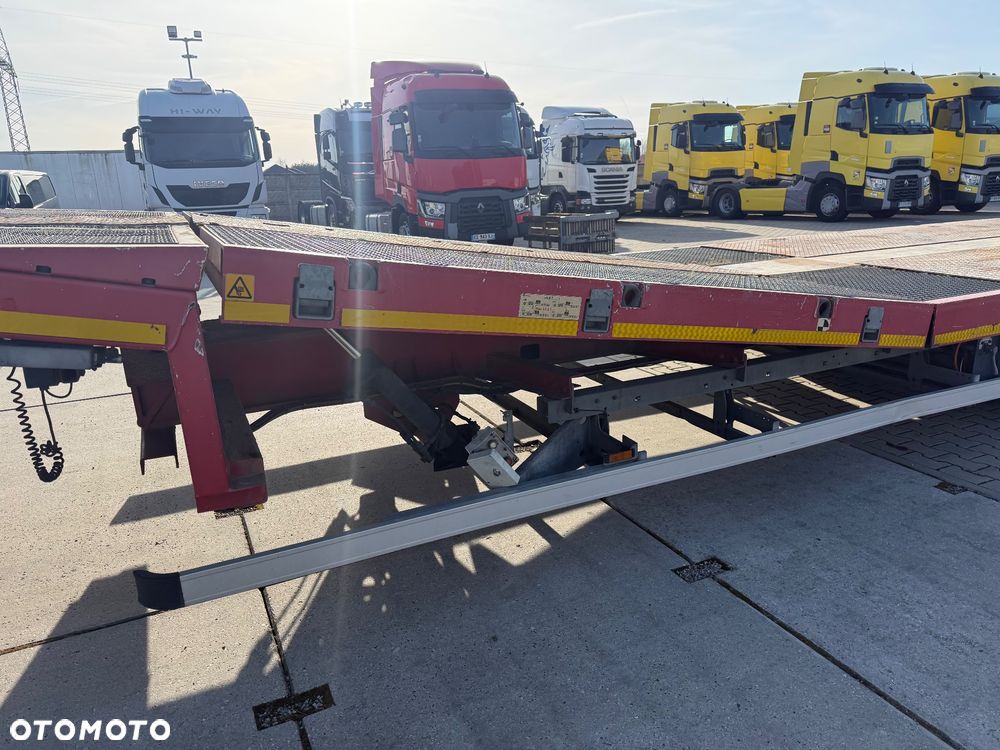 Nooteboom Nooteboom / 3 Osie / Skrętna oś / Osie SAF / Najazdy hydrauliczne + balkon / Poszerzenia / Sprowadzona / STAN BDB / / / - 2