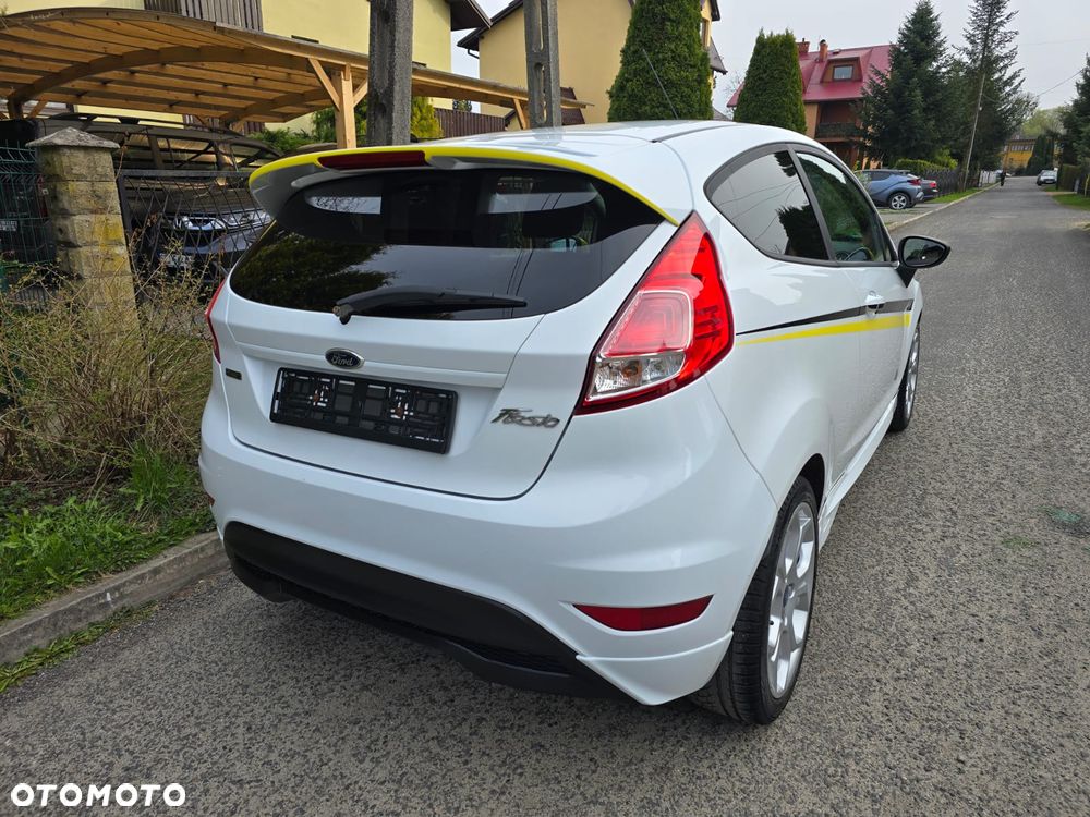Ford Fiesta 1.0 EcoBoost STart-Stop ST-LINE - 11