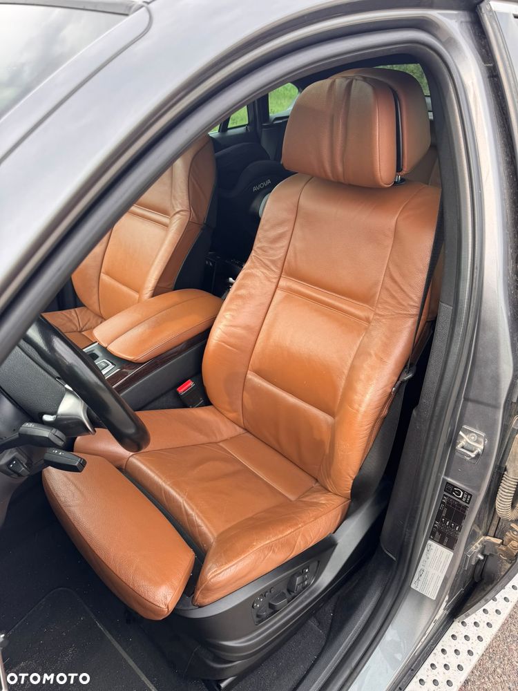 BMW X6 - 11