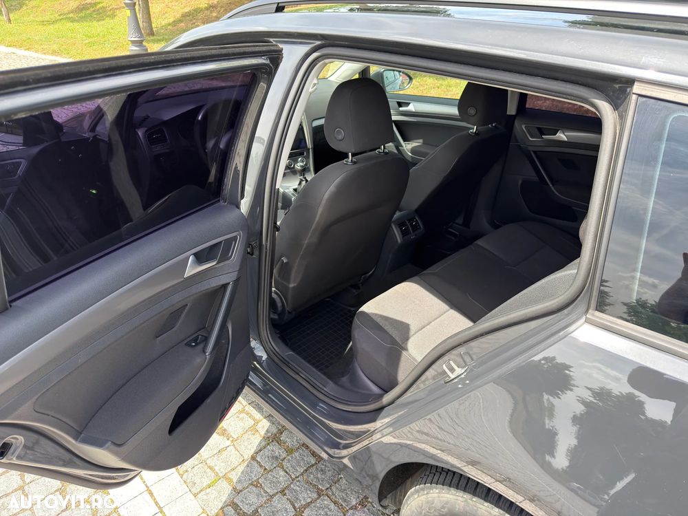 Volkswagen Golf 1.2 TSI BMT Comfortline - 15