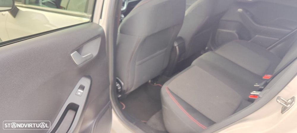 Ford Fiesta 1.0 EcoBoost ST-Line - 17