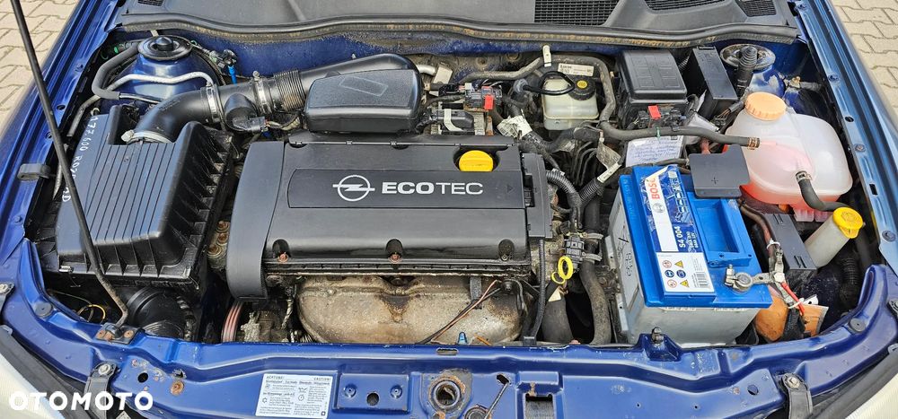 Opel Astra II 1.6 Start - 8
