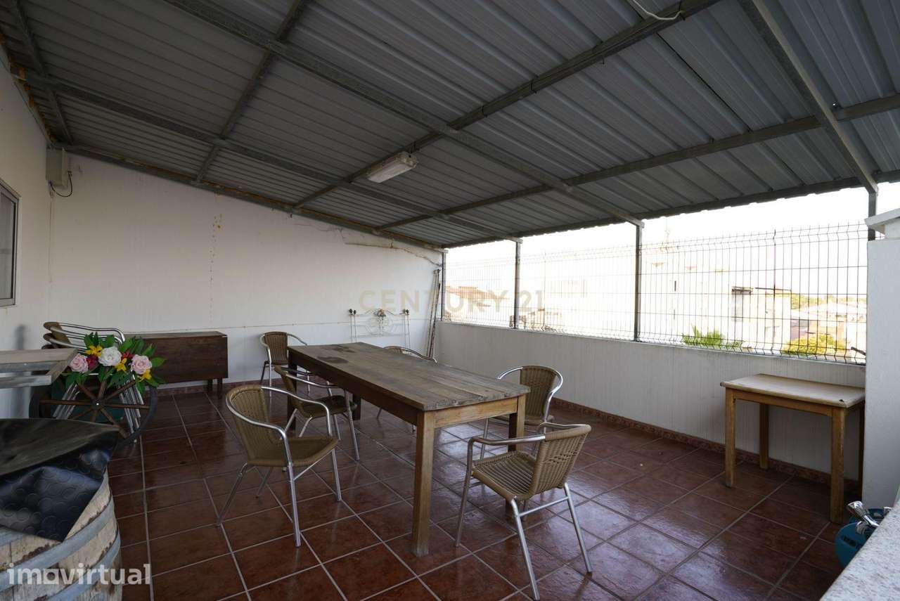 Apartamento com 282 m2 de dois pisos no coração de Campo Maior - Grande imagem: 4/51