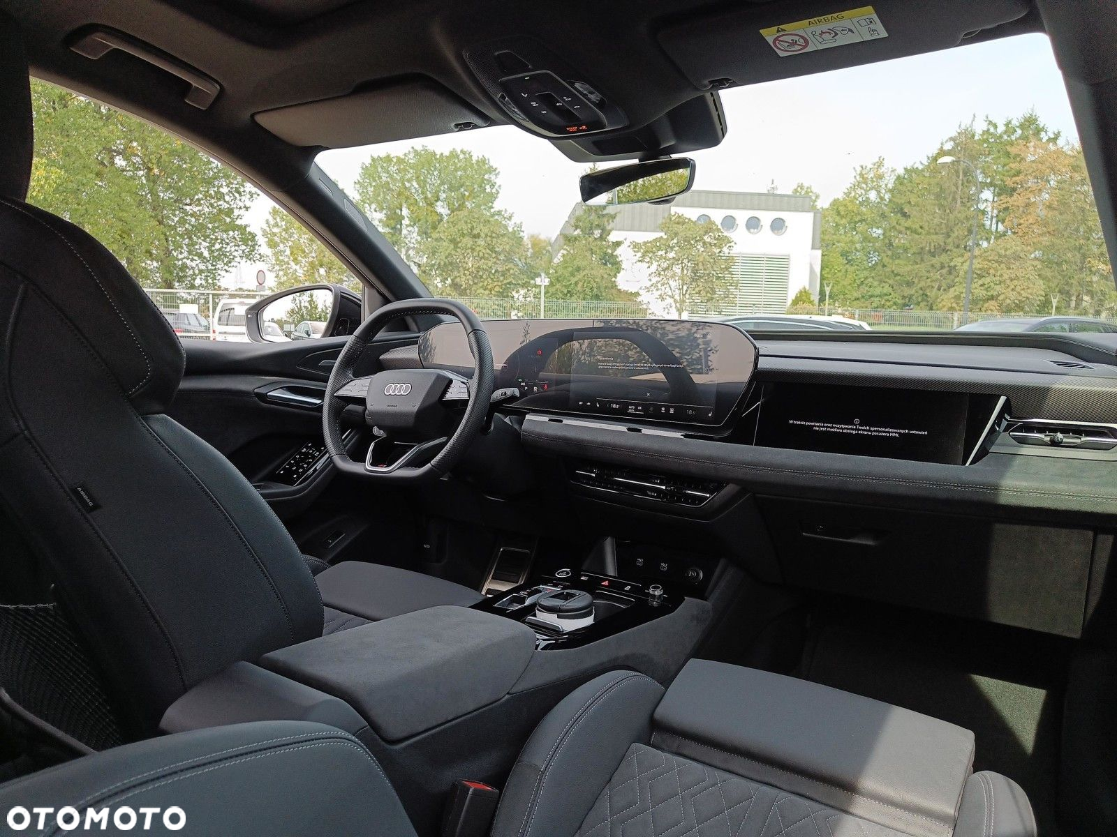 Audi Q6 e-tron - 24