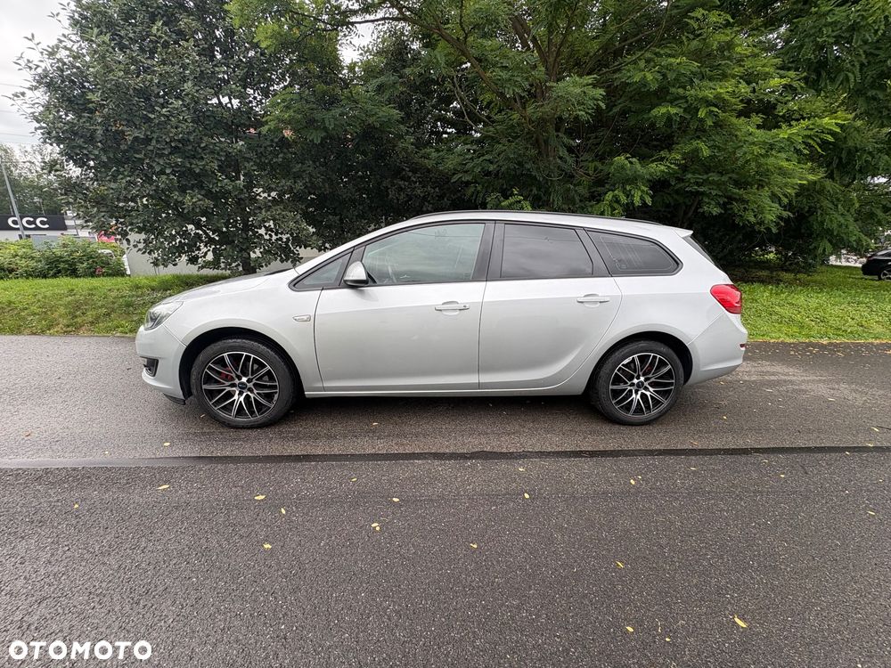 Opel Astra 1.4 T Cosmo - 17