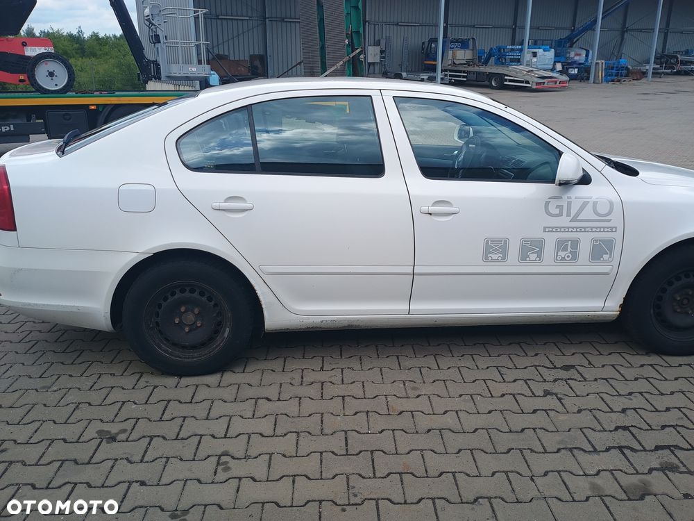 Skoda Octavia - 8