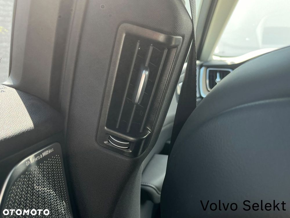 Volvo XC 60 - 39