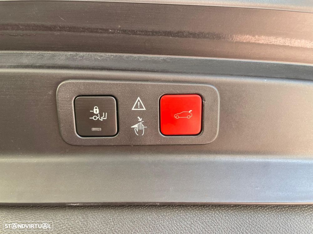 Peugeot 5008 1.5 BlueHDi Allure - 30