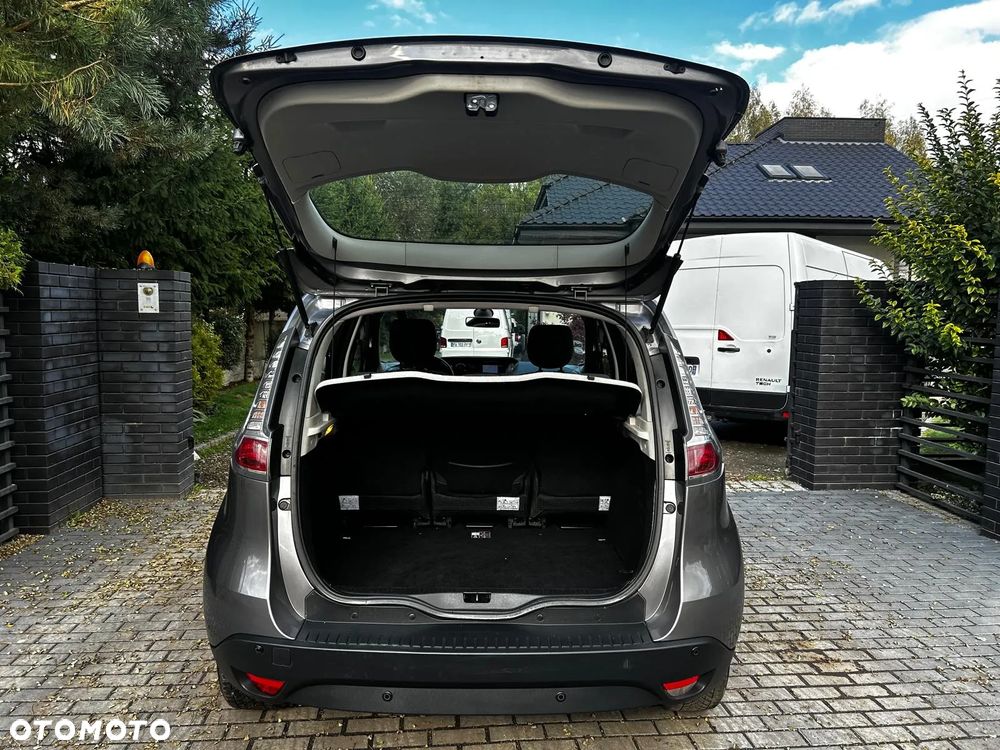 Renault Scenic 1.5dCi TomTom Edition EDC - 9