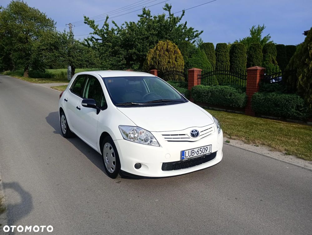Toyota Auris 1.33 VVT-i - 1