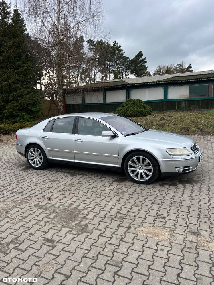 Volkswagen Phaeton - 3