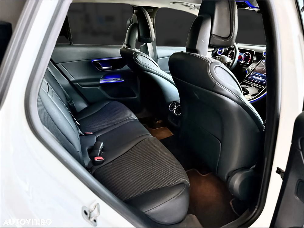 Mercedes-Benz GLC 220 d 4MATIC MHEV - 13